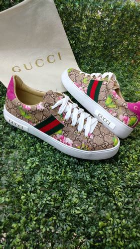 gucci tenis mujer flores|zapatos de gucci mujer.